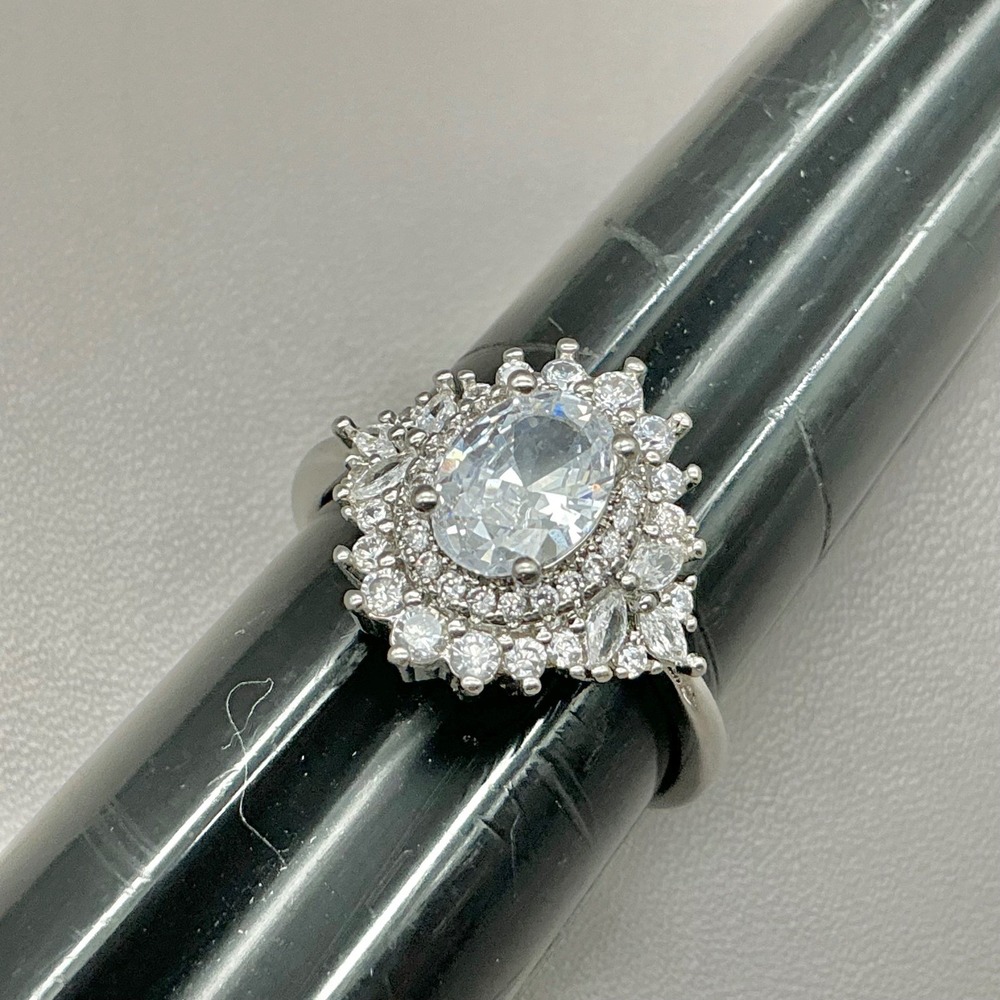 Ring Women Silver Tone Oval Cubic Zirconia Double Halo Cluster Statement Size 8